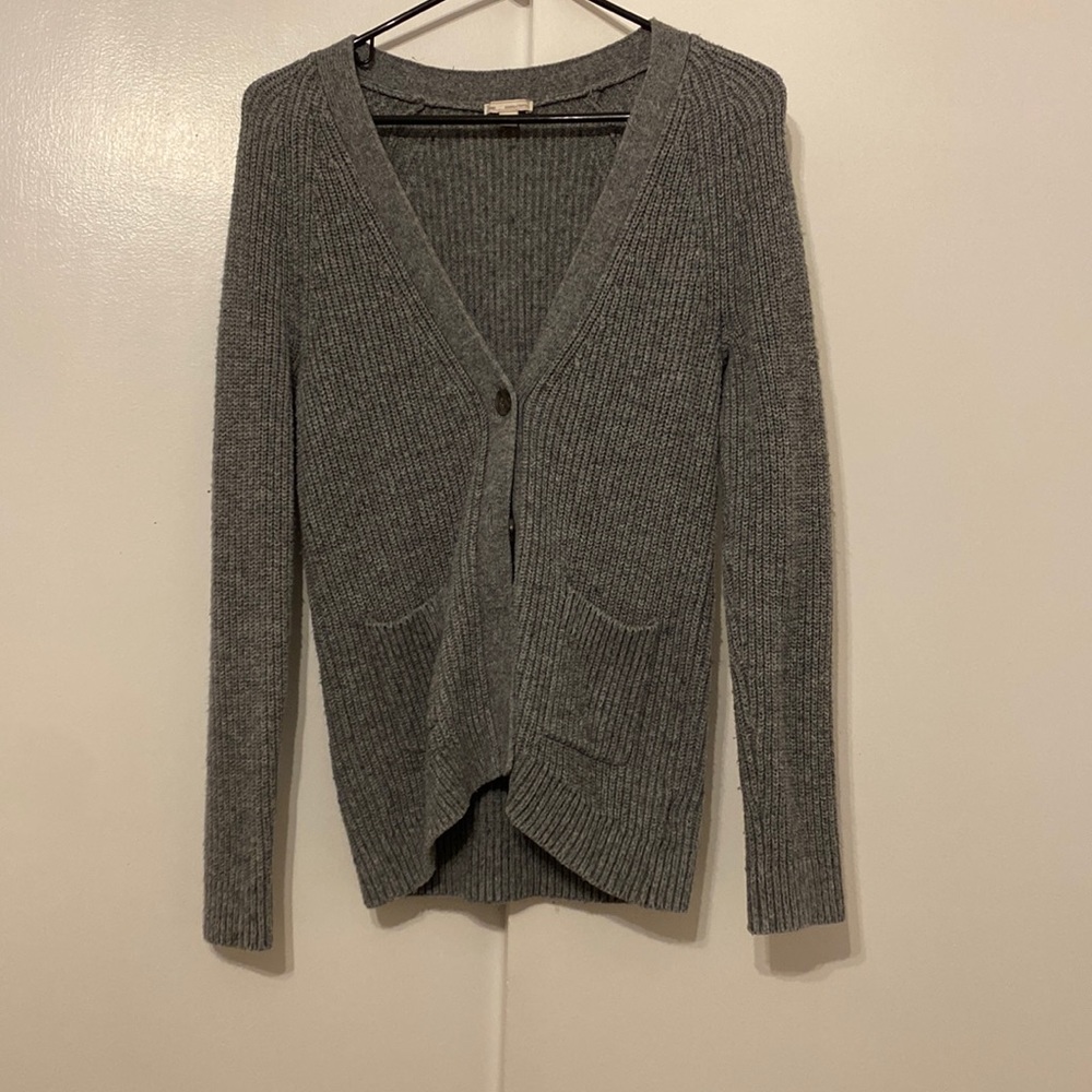 Grey cardigan